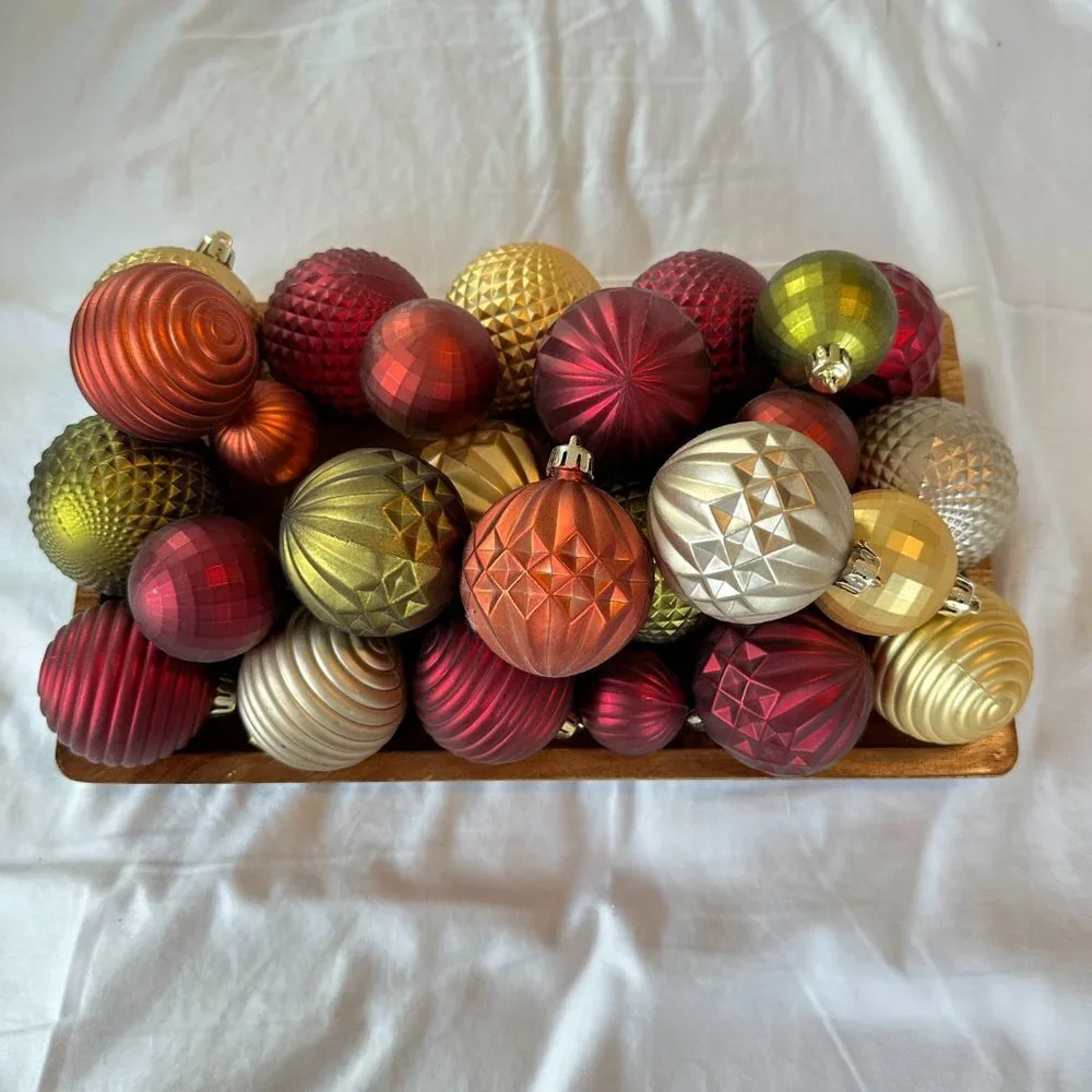 30ct Textured Gold, Silver, Green, Maroon and Rust Ornaments